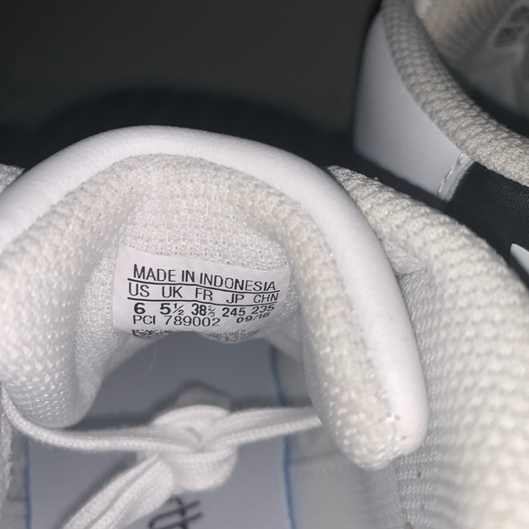 Adidas Pro Model Sneaker - Picture 7 of 8